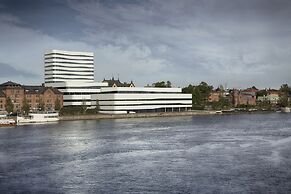 U&Me, BW Signature Collection