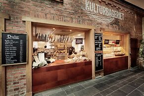 U&Me, BW Signature Collection