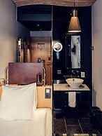 U&Me, BW Signature Collection