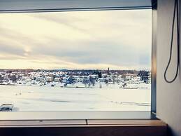 U&Me, BW Signature Collection