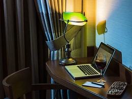 Manesol Boutique Galata