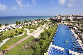 Royalton Riviera Cancun, An Autograph Collection All-Inclusive Resort 