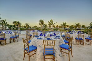 Royalton Riviera Cancun, An Autograph Collection All-Inclusive Resort 