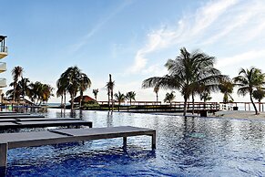 Royalton Riviera Cancun, An Autograph Collection All-Inclusive Resort 