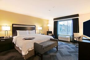 Hampton Inn & Suites Bellevue Downtown-Seattle