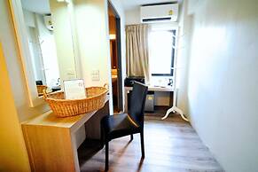 Wild Orchid Villa Bangkok