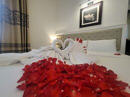 Luxor Boutique Hotel