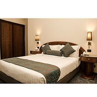 Cherry Maryski Hotel