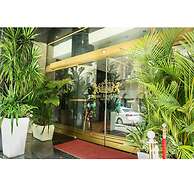 Cherry Maryski Hotel