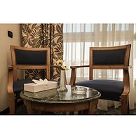 Cherry Maryski Hotel