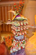 Cherry Maryski Hotel