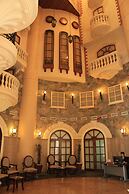 Cherry Maryski Hotel