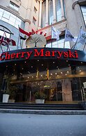 Cherry Maryski Hotel