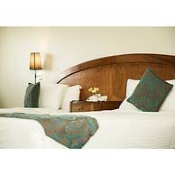 Cherry Maryski Hotel