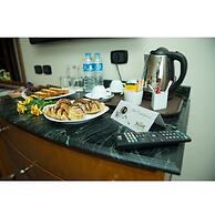 Cherry Maryski Hotel