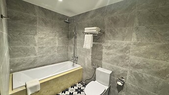 Champa Palace Hotel