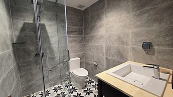 Champa Palace Hotel