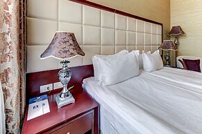 Akyan St. Petersburg