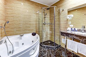 Akyan St. Petersburg