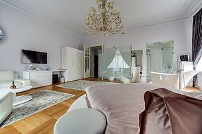 Akyan St. Petersburg