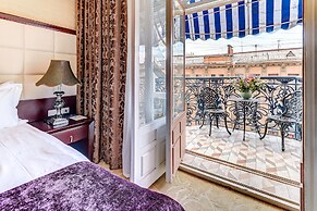 Akyan St. Petersburg