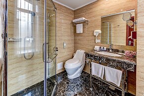 Akyan St. Petersburg