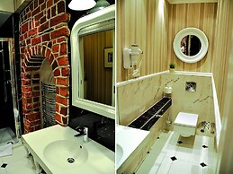 SleepWalker Boutique Suites