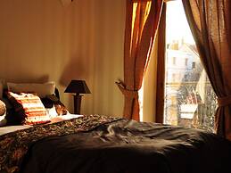 SleepWalker Boutique Suites