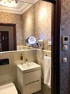 SleepWalker Boutique Suites