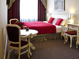 SleepWalker Boutique Suites