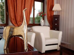 SleepWalker Boutique Suites