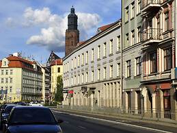 SleepWalker Boutique Suites