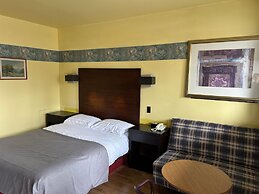 Motel R-100
