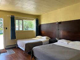 Motel R-100