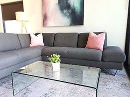 Harbour Escape Apartments