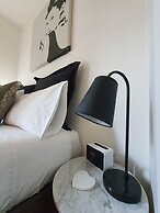 Harbour Escape Apartments