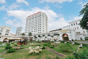 Royal Halong Hotel