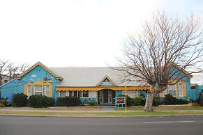 Wander Inn – Bunbury Backpackers