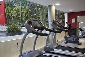 Regency Way Montevideo Hotel