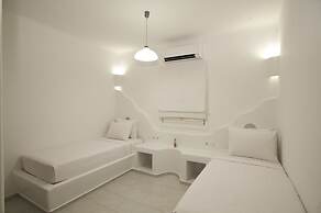 AC Village Christoulis