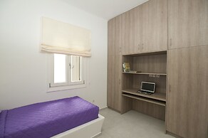 AC Village Christoulis