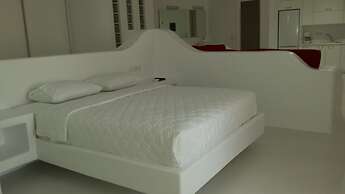 AC Village Christoulis