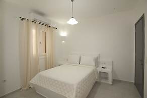 AC Village Christoulis