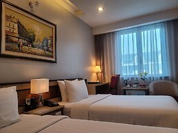 Luxeden Hotel Hanoi