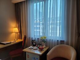 Luxeden Hotel Hanoi