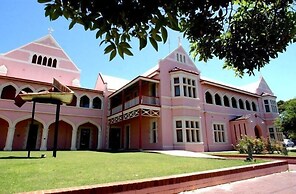 Dolphin Retreat Bunbury - Hostel