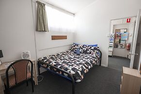 Dolphin Retreat Bunbury - Hostel