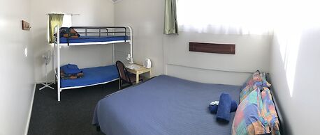 Dolphin Retreat Bunbury - Hostel