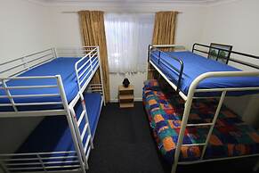 Dolphin Retreat Bunbury - Hostel