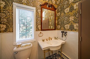 Niagara Grandview Boutique hotel